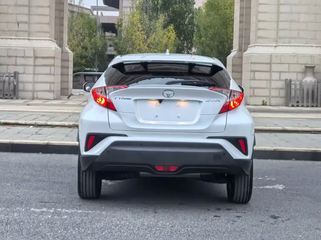 Toyota C-HR 2022 из CN, фото 6