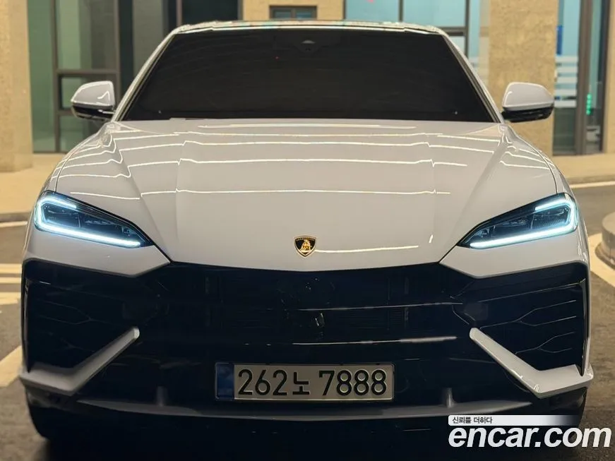 Lamborghini Urus 2025 из KR, фото 1