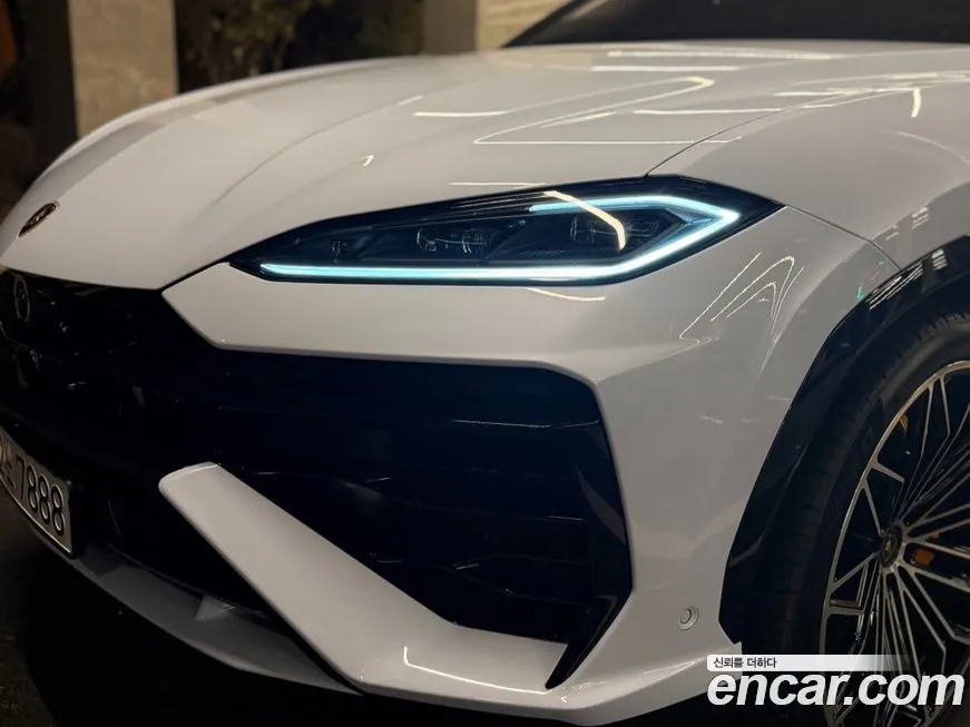 Lamborghini Urus 2025 из KR, фото 4