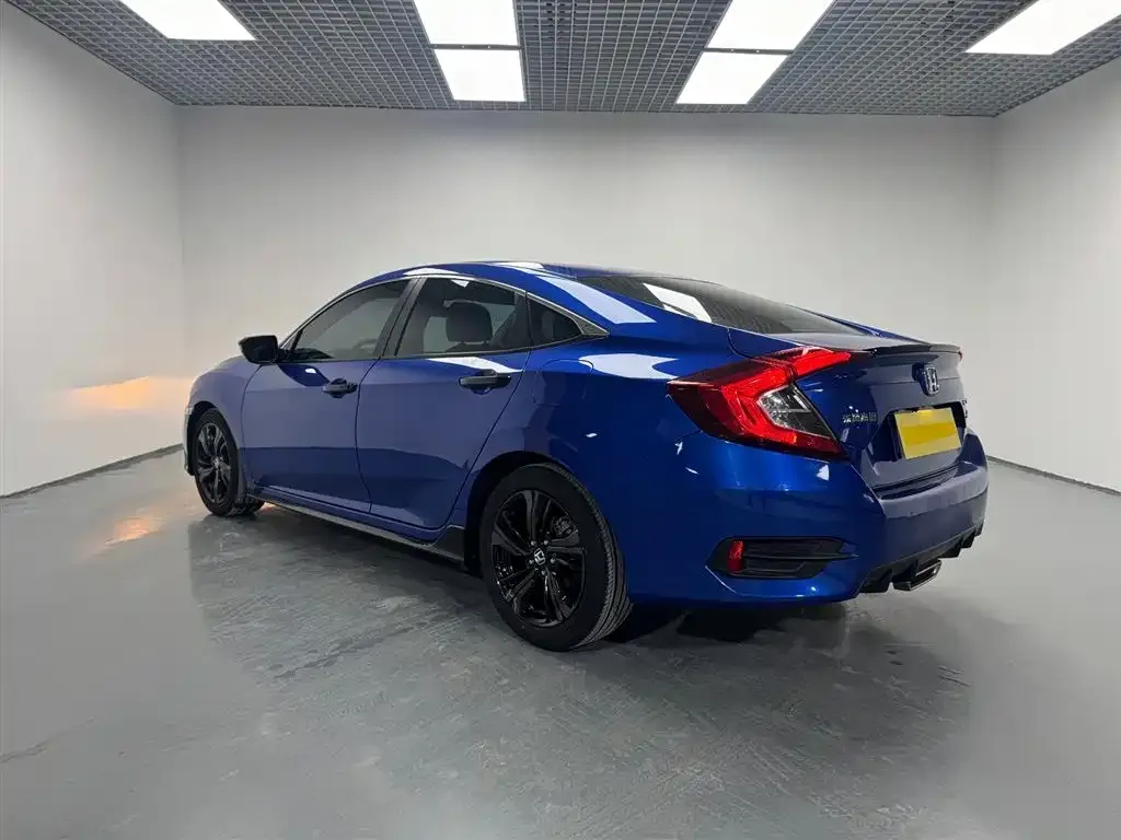 Honda Civic 2022 из CN, фото 3