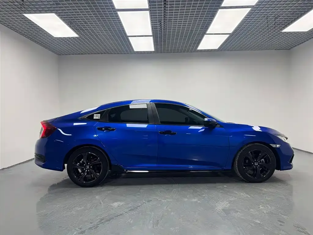 Honda Civic 2022 из CN, фото 5