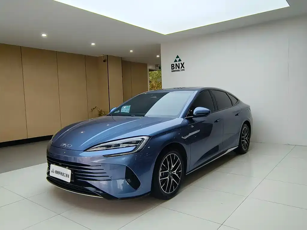 BYD Seal 07 DM-i 2025 из CN, фото 1