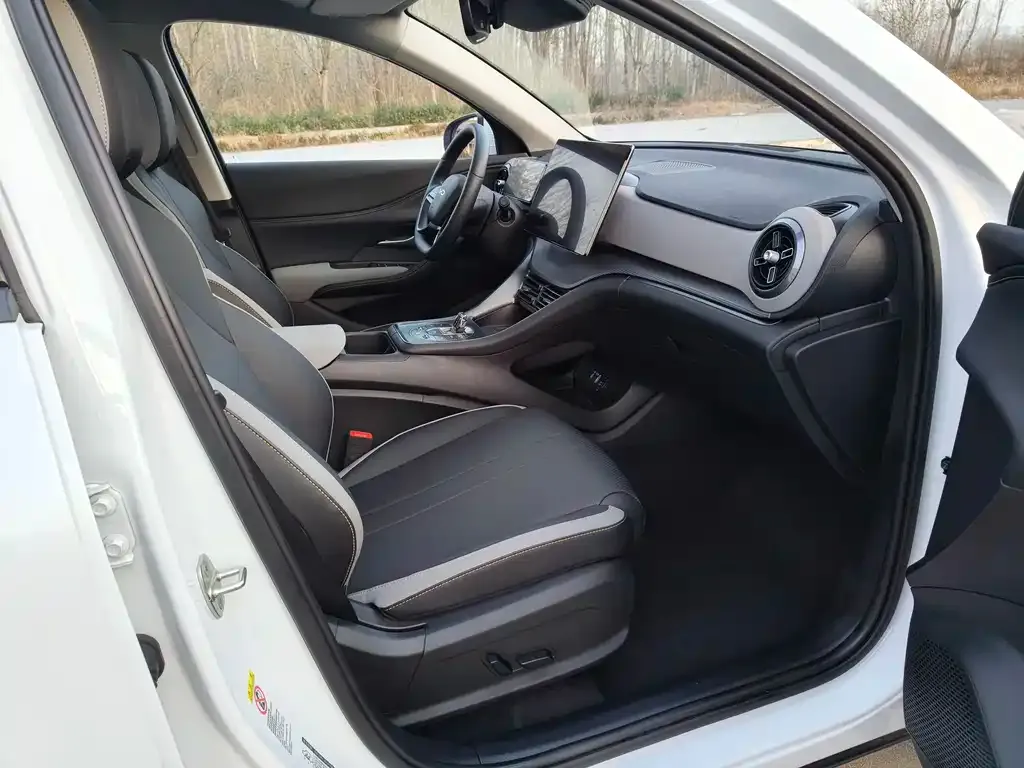 BYD Seal 05 DM-i 2025 из CN, фото 9