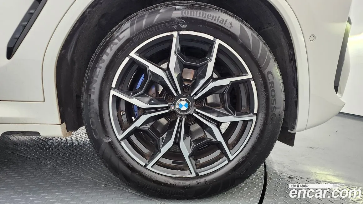 BMW X4 2023 из KR, фото 5