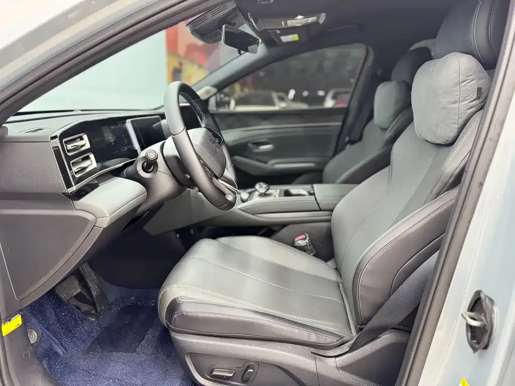 BYD Qin L 2024 из CN, фото 4
