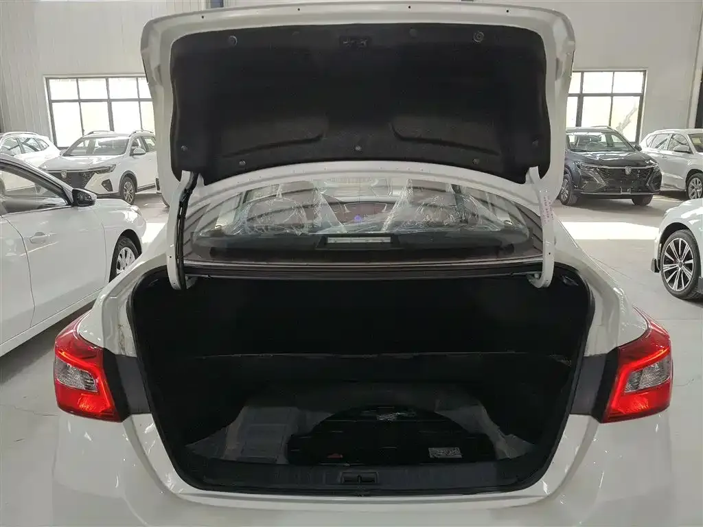 Nissan Sylphy 2025 из CN, фото 9