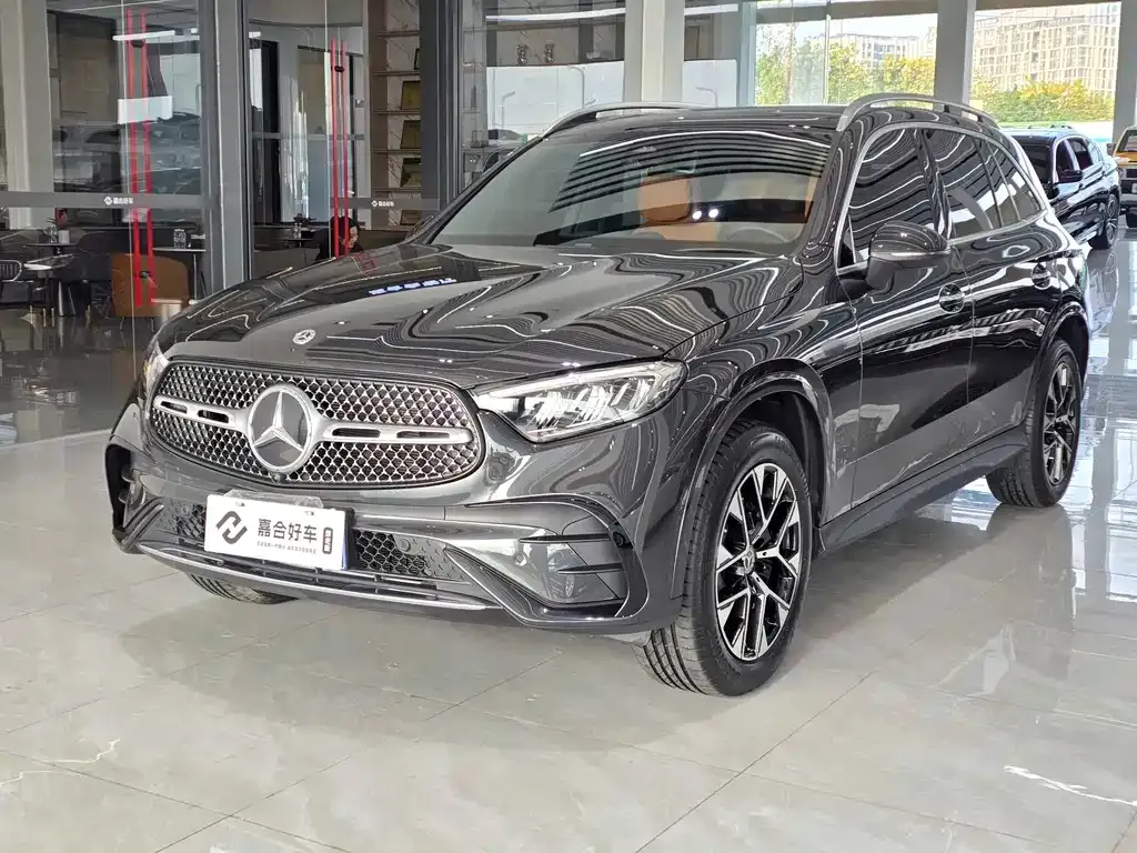 Mercedes-Benz GLC 2024 из CN, фото 1