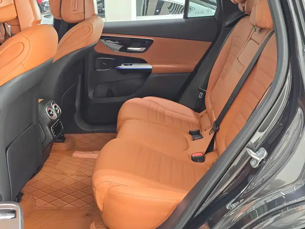 Mercedes-Benz GLC 2024 из CN, фото 10