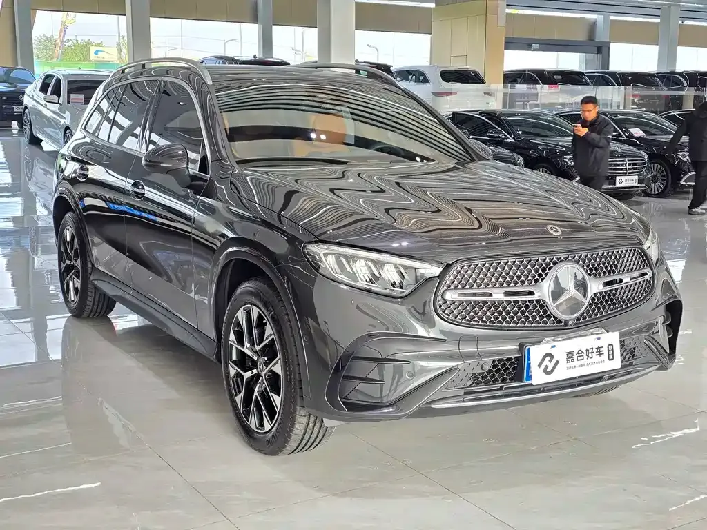 Mercedes-Benz GLC 2024 из CN, фото 3