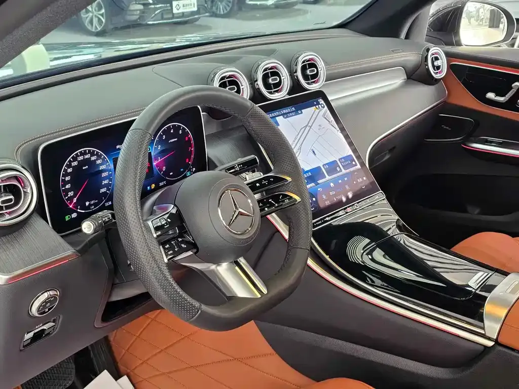 Mercedes-Benz GLC 2024 из CN, фото 4