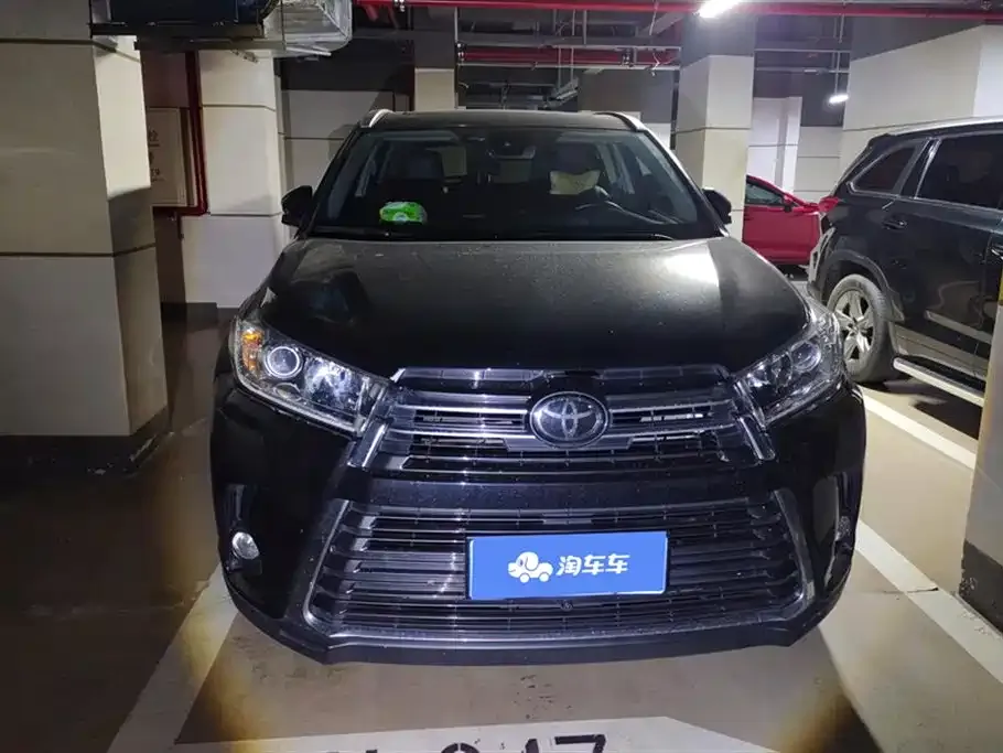 Toyota Highlander 2022 из CN, фото 2