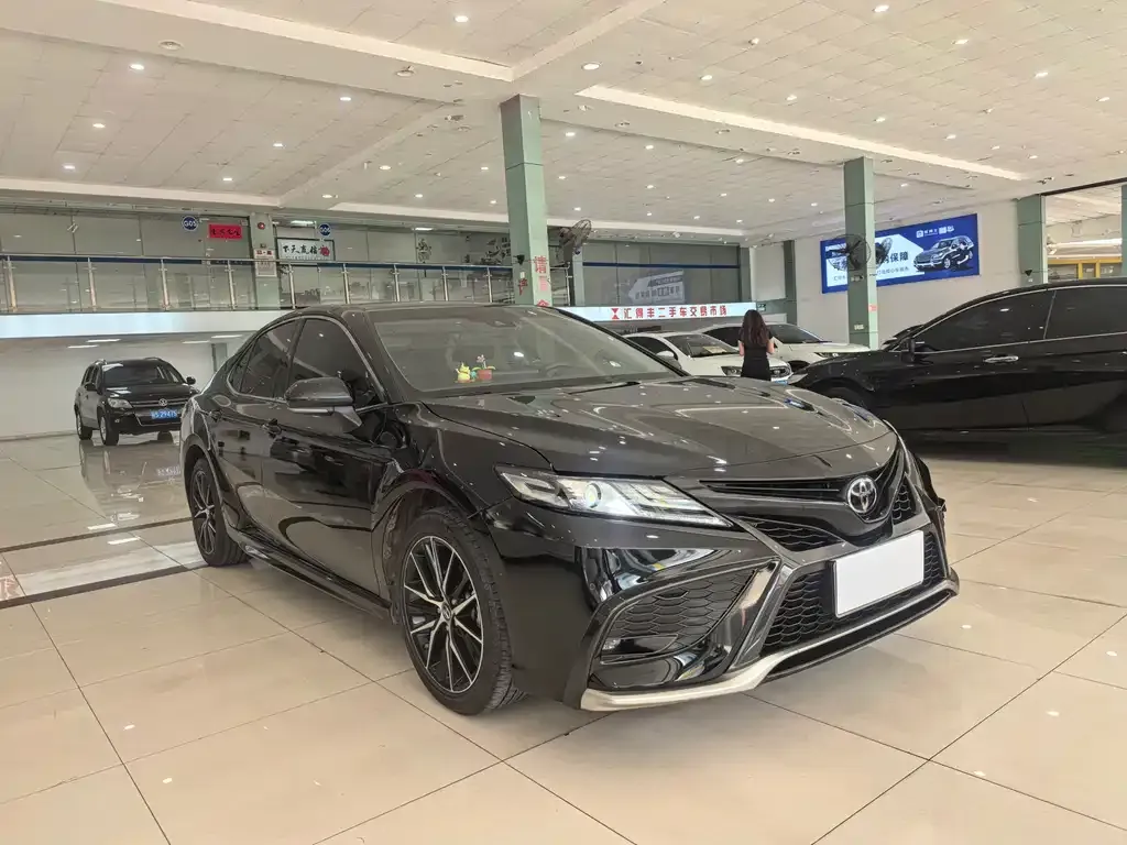 Toyota Camry 2024 из CN, фото 3