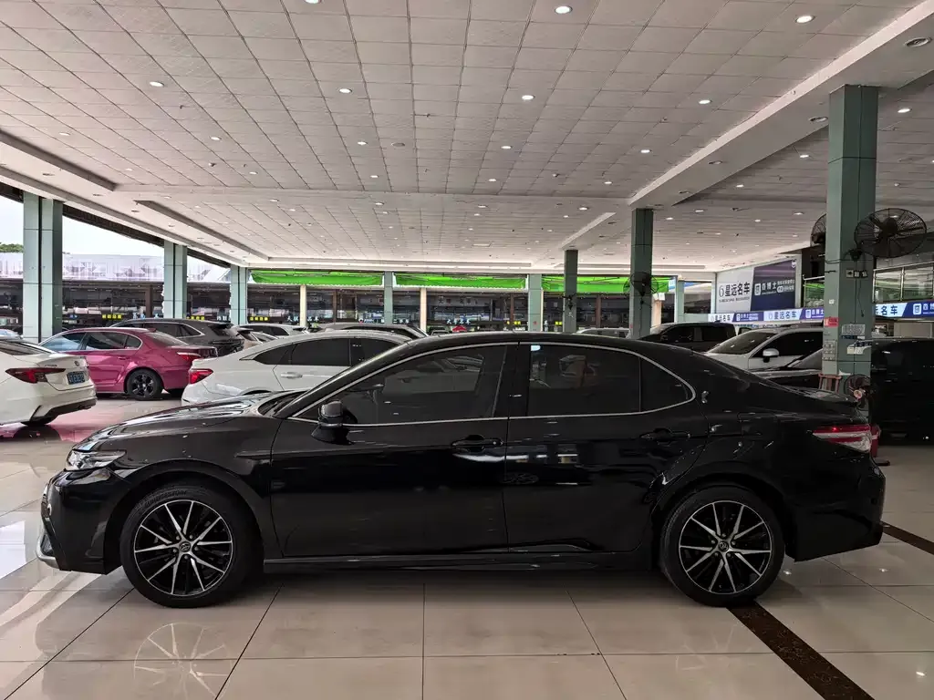 Toyota Camry 2024 из CN, фото 5