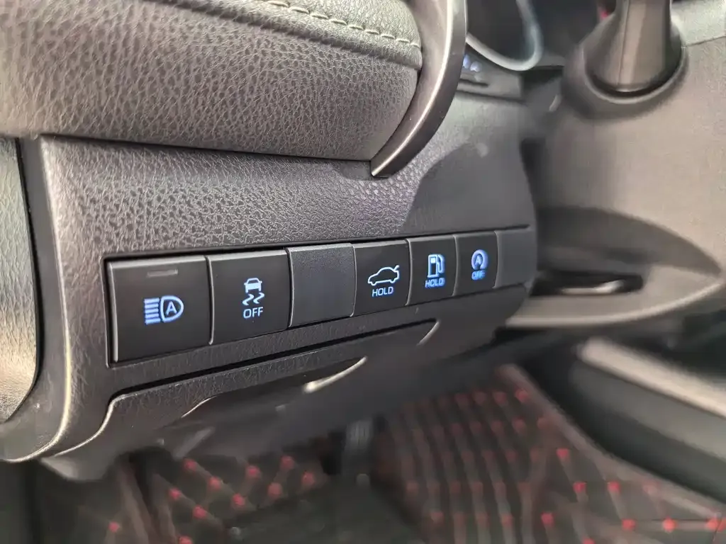 Toyota Camry 2024 из CN, фото 9