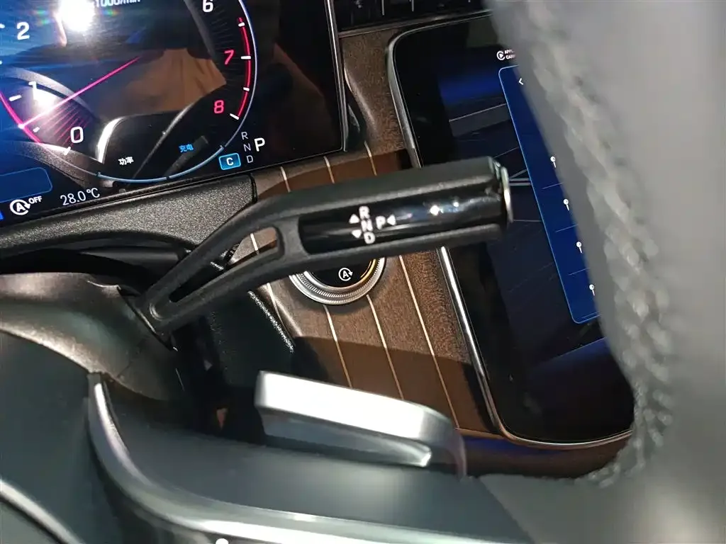 Mercedes-Benz E-Class 2024 из CN, фото 7