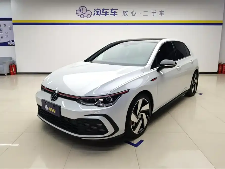 Volkswagen Golf GTI 2024 из CN, фото 1