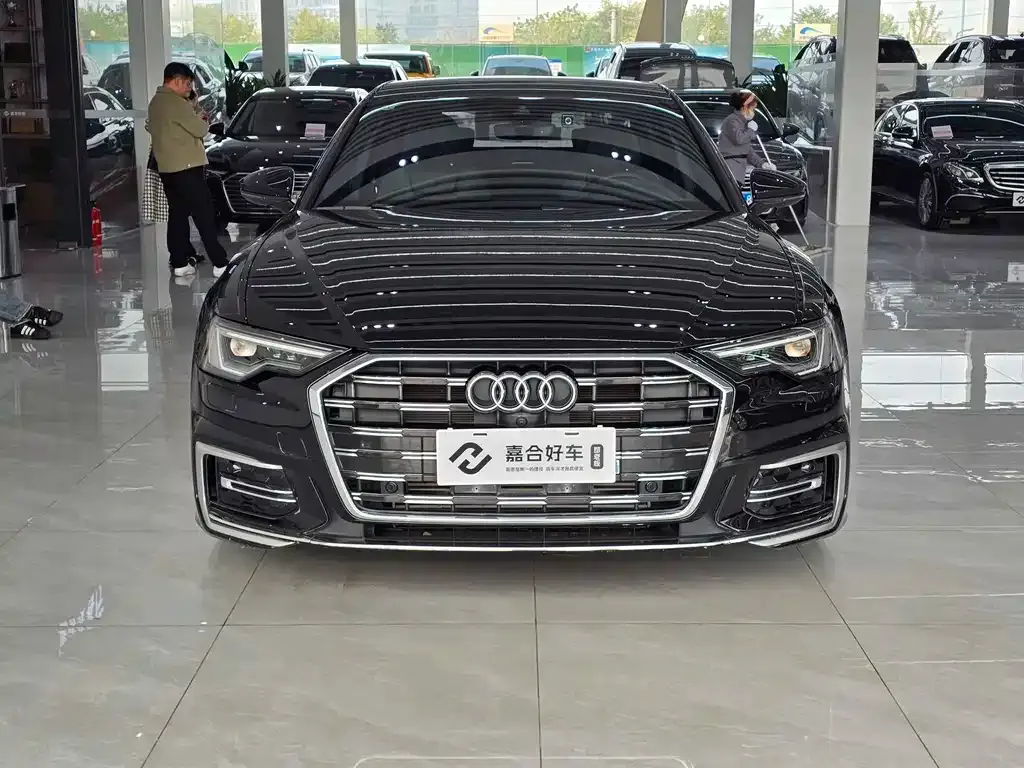 Audi A6L 2024 из CN, фото 2