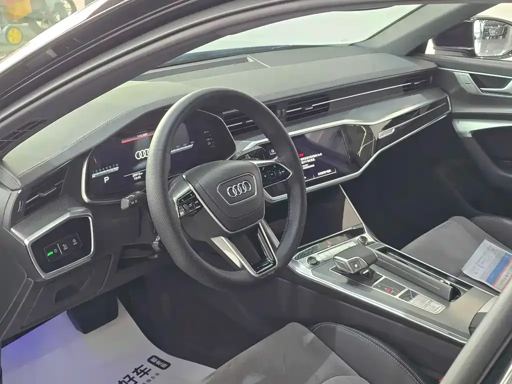 Audi A6L 2024 из CN, фото 4