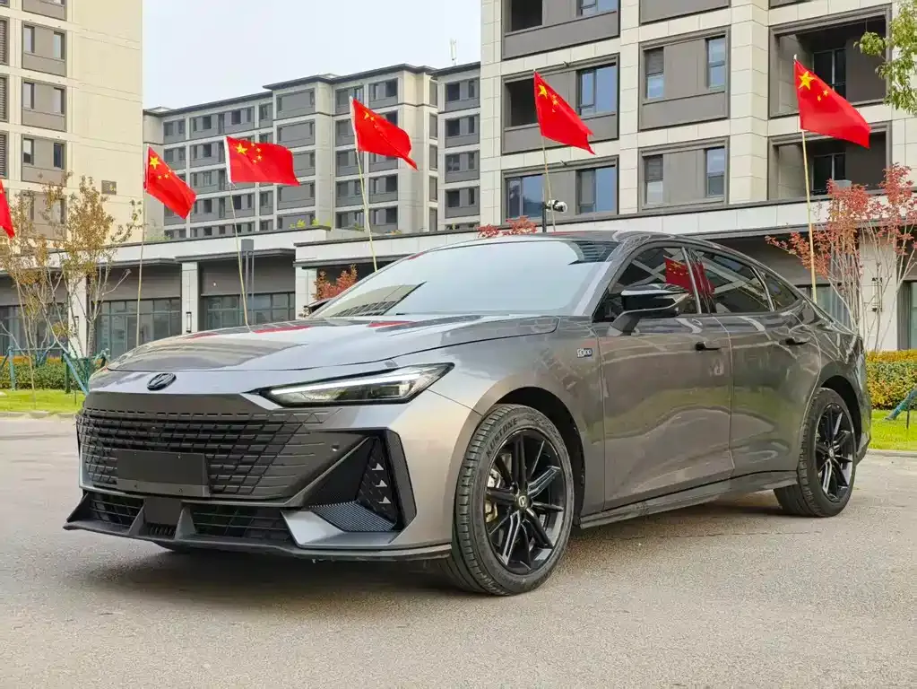 Changan UNI-V iDD 2023 из CN, фото 1