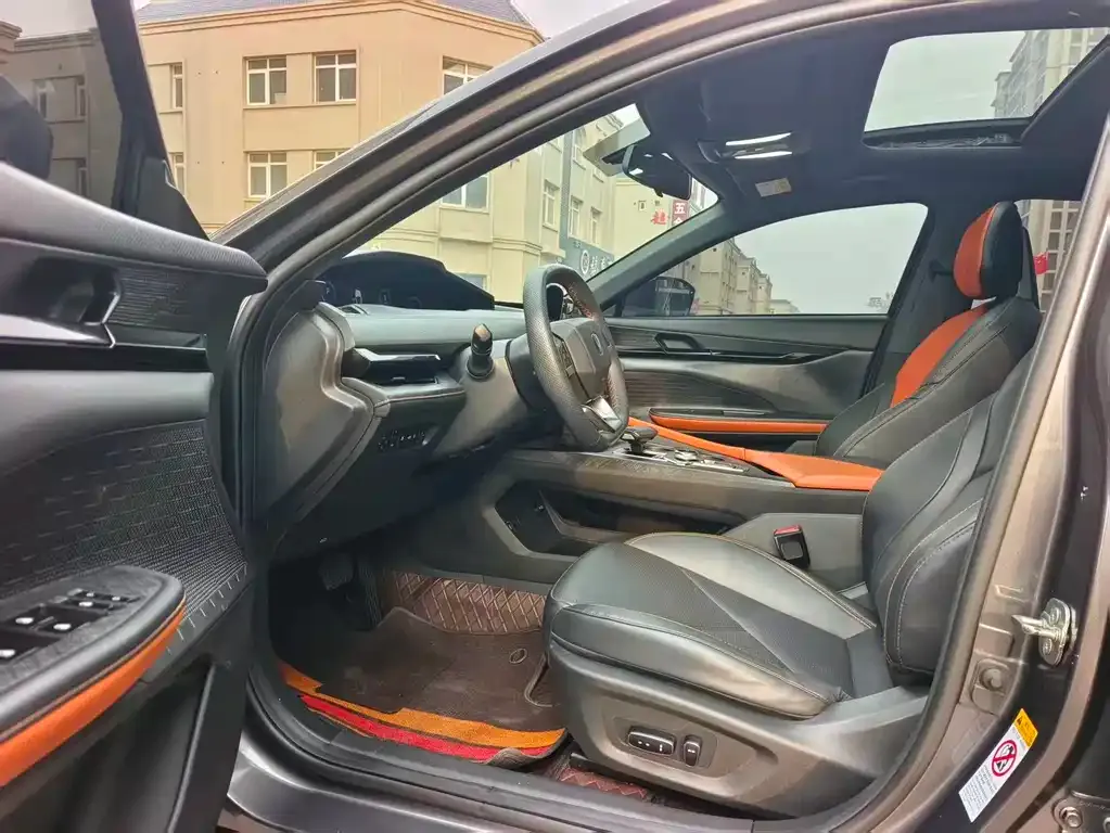 Changan UNI-V iDD 2023 из CN, фото 4
