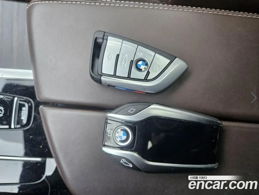 BMW 5-Series — фото 10