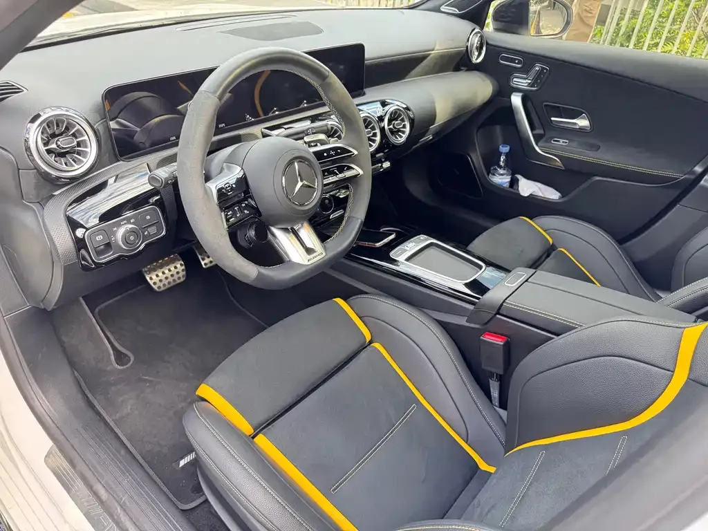 [object Object] A-Class AMG (Import) 2024 из CN, фото 9