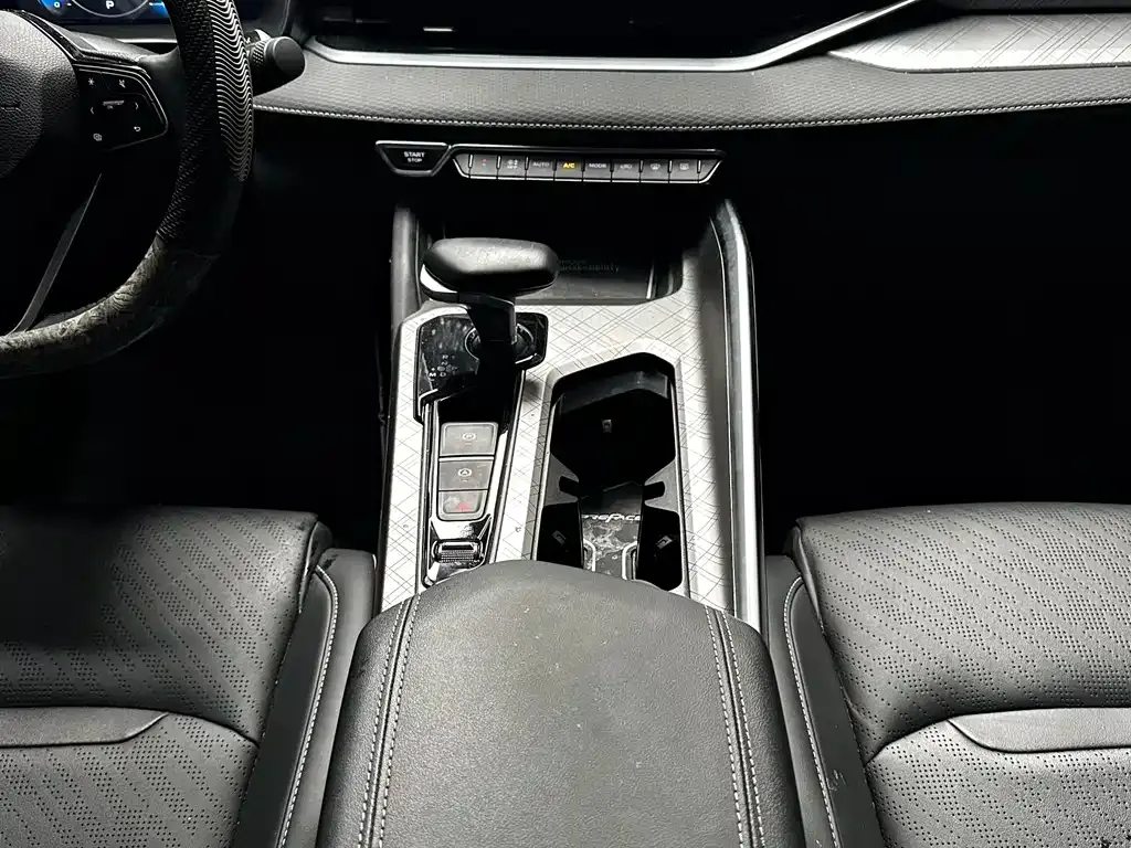 Geely Xingrui 2023 из CN, фото 8