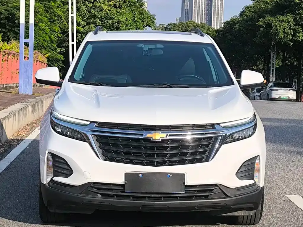 Chevrolet Equinox 2024 из CN, фото 3
