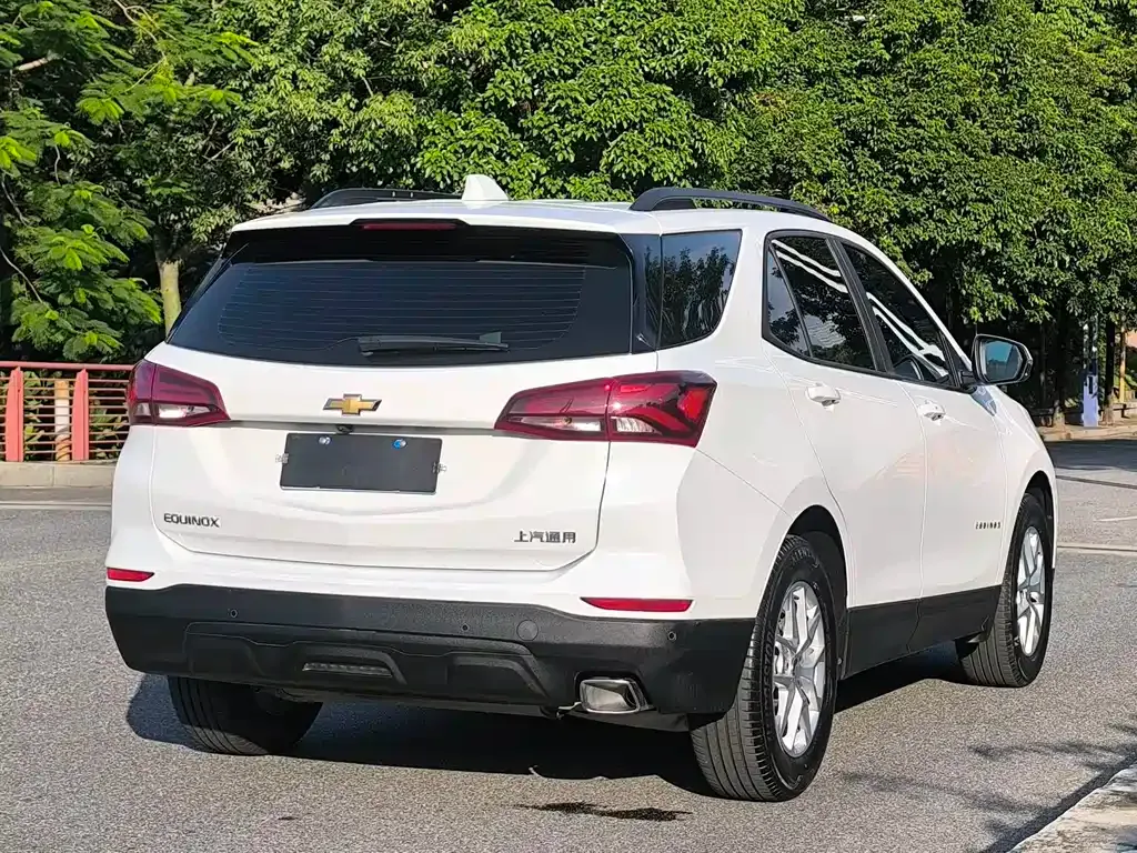 Chevrolet Equinox 2024 из CN, фото 6