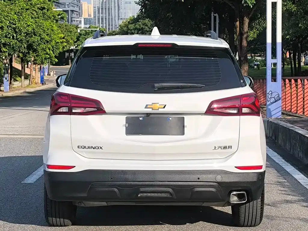 Chevrolet Equinox 2024 из CN, фото 7