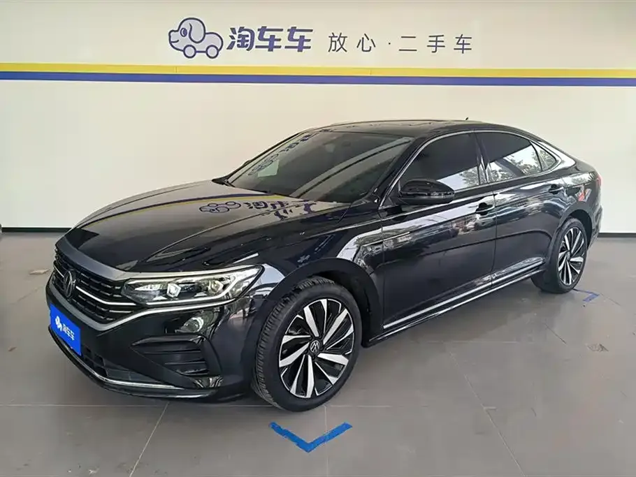 Volkswagen Passat 2023 из CN, фото 1