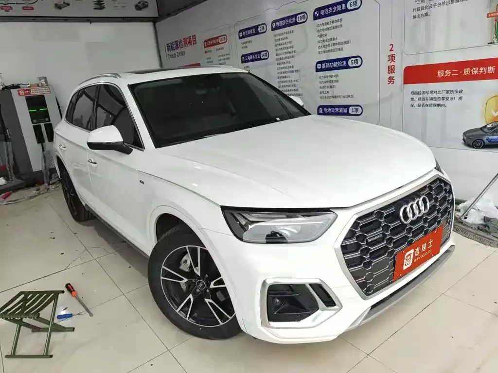 Audi Q5L 2021 из CN, фото 7