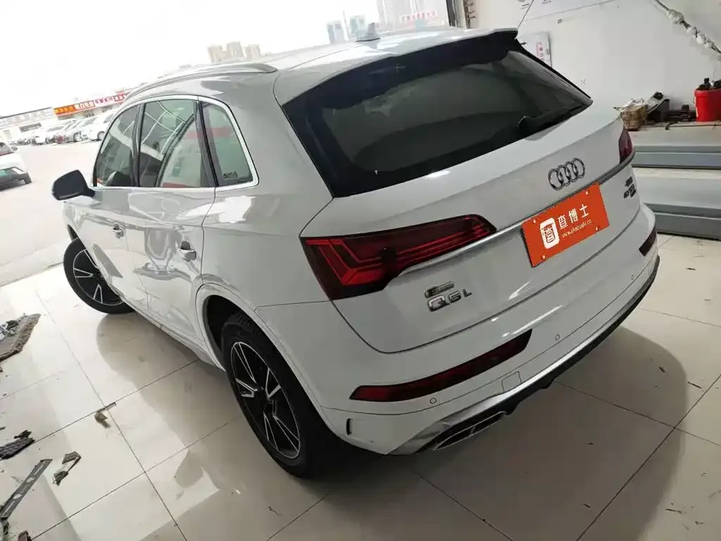 Audi Q5L 2021 из CN, фото 8