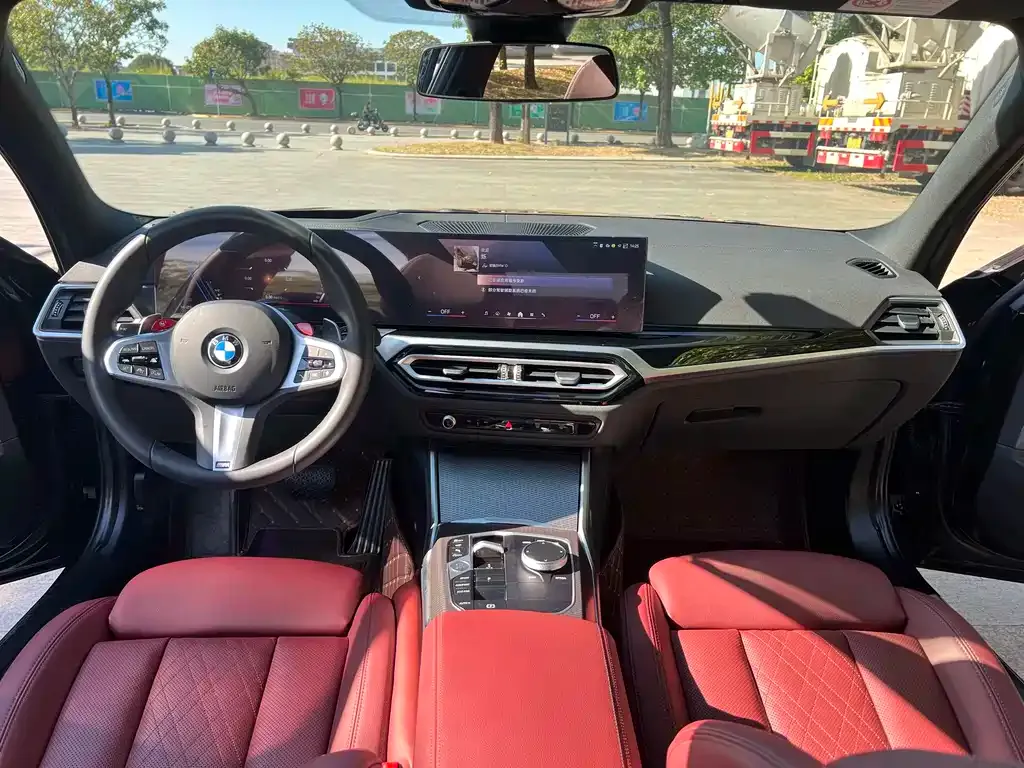 BMW 3 Series 2024 из CN, фото 9