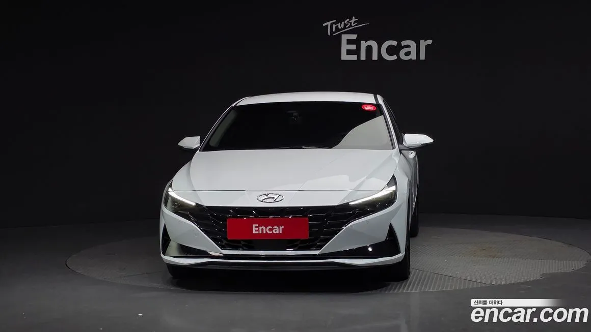 Hyundai AVANTE — фото 3