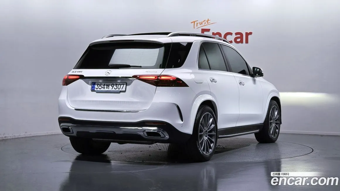 Mercedes-Benz GLE-Class — фото 2