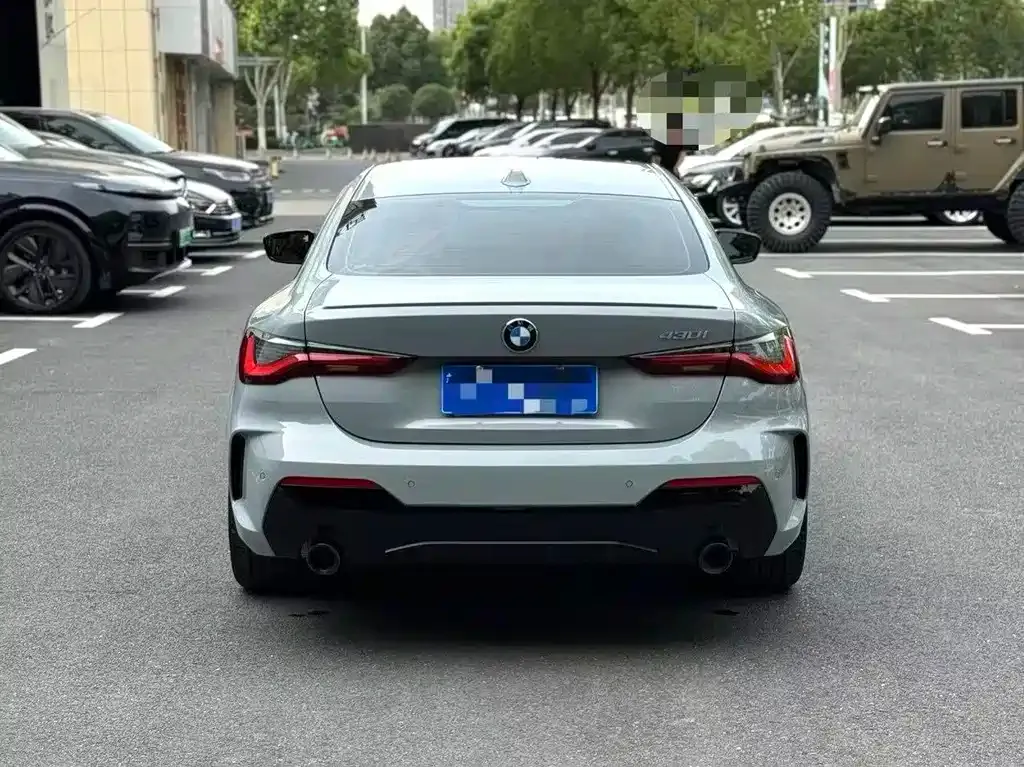 BMW 4 Series 2025 из CN, фото 9