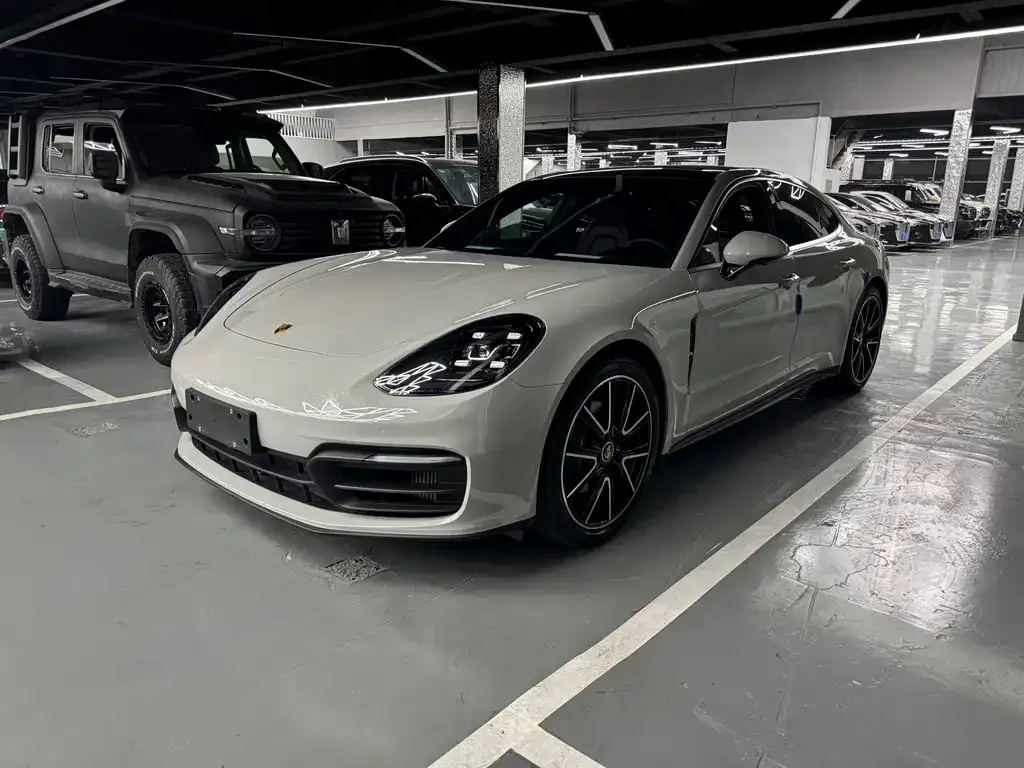 Porsche Panamera 2022 из CN, фото 1