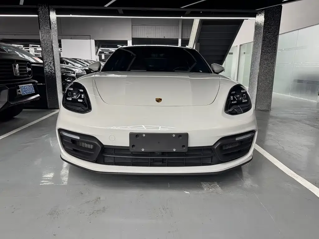 Porsche Panamera 2022 из CN, фото 2