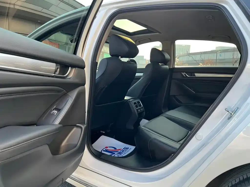 Honda Accord 2022 из CN, фото 6