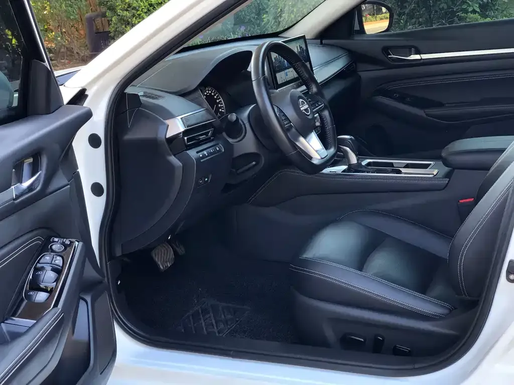 Nissan Teana 2023 из CN, фото 8