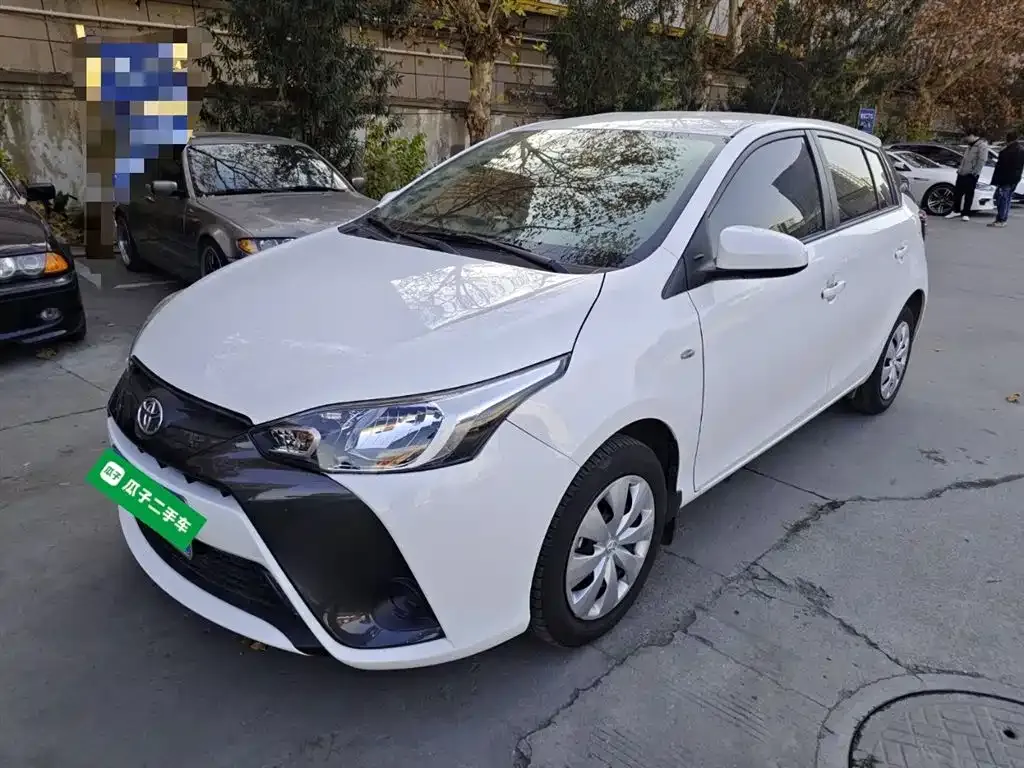 Toyota Yaris L 2023 из CN, фото 1