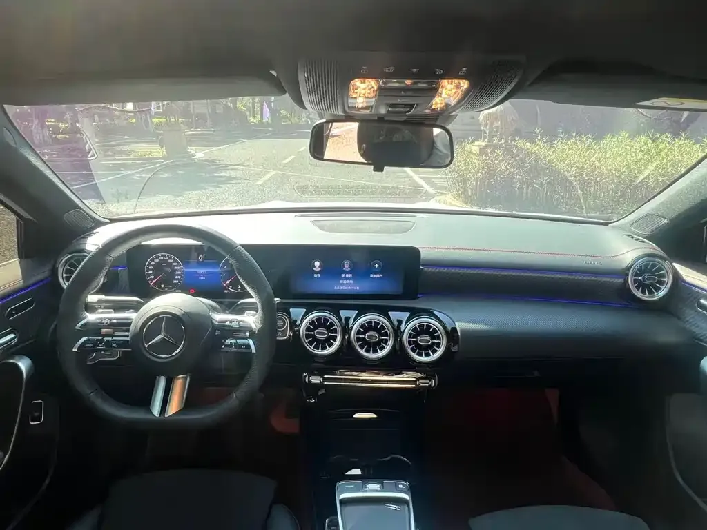 Mercedes-Benz A-Class 2024 из CN, фото 8