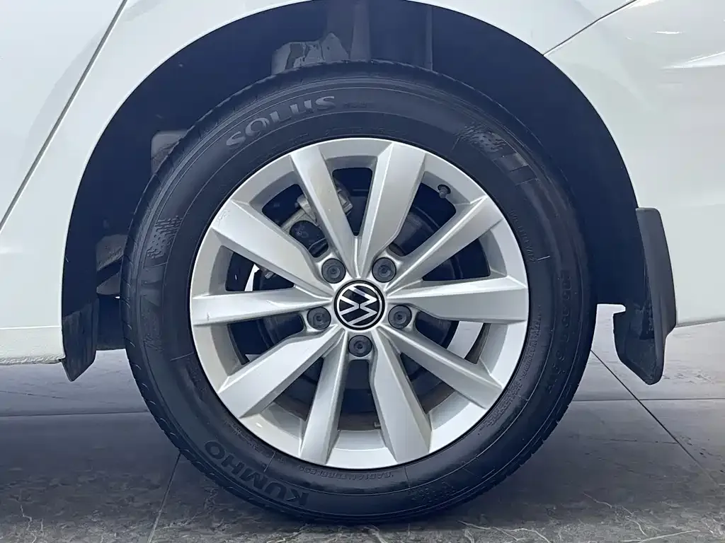 Volkswagen Bora 2022 из CN, фото 7