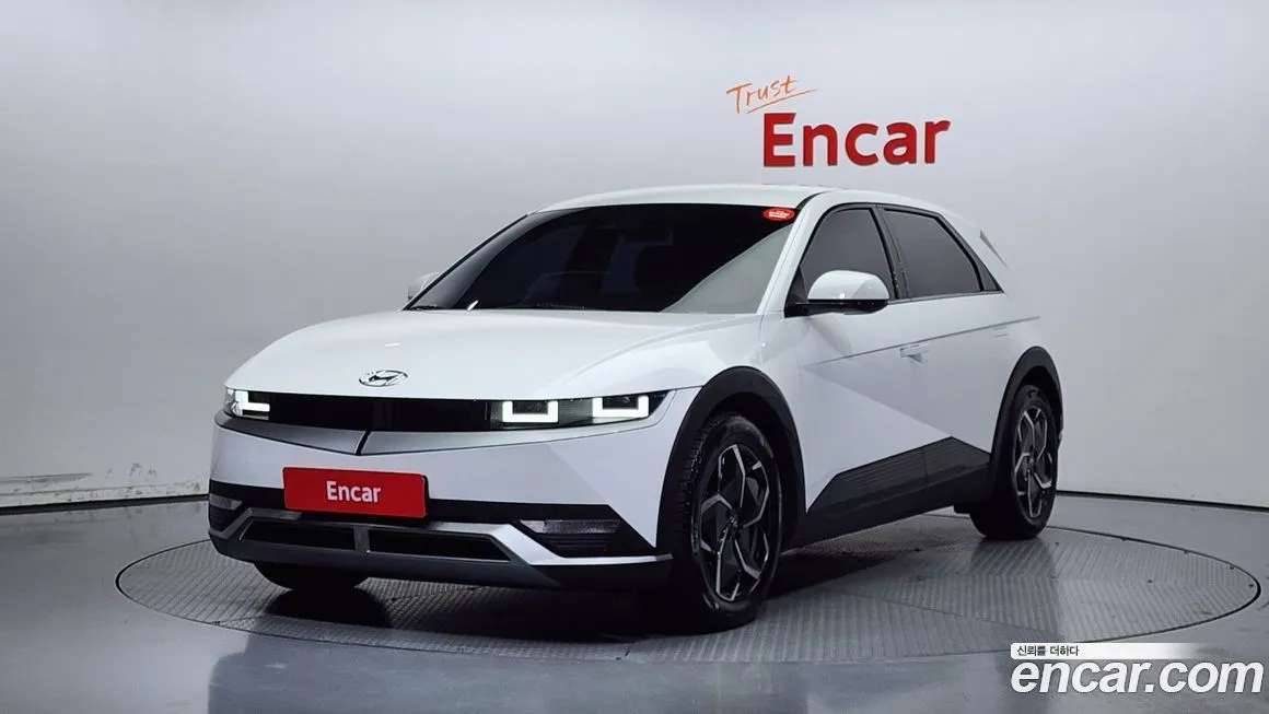 Hyundai Ioniq5 — фото 1