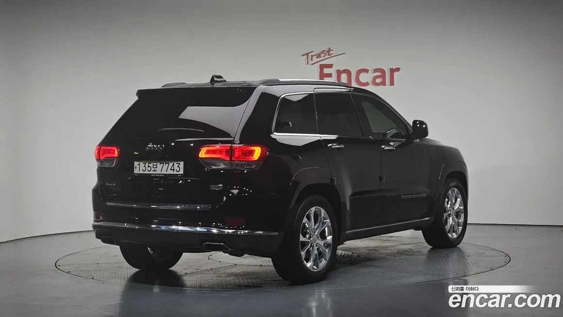 Jeep Cherokee 2021 из KR, фото 2