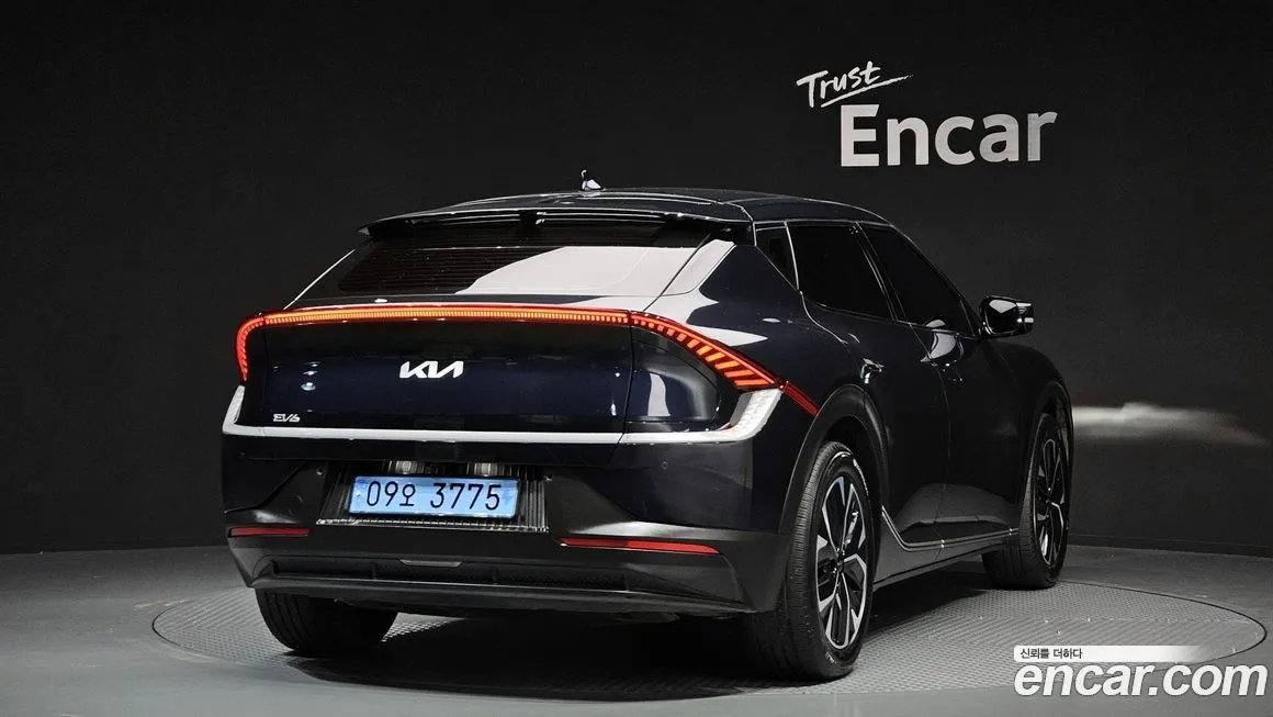 Kia EV6 — фото 2