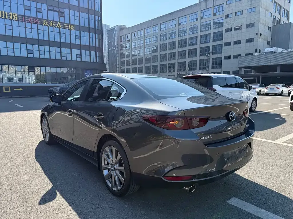 Mazda 3 Axela 2022 из CN, фото 5