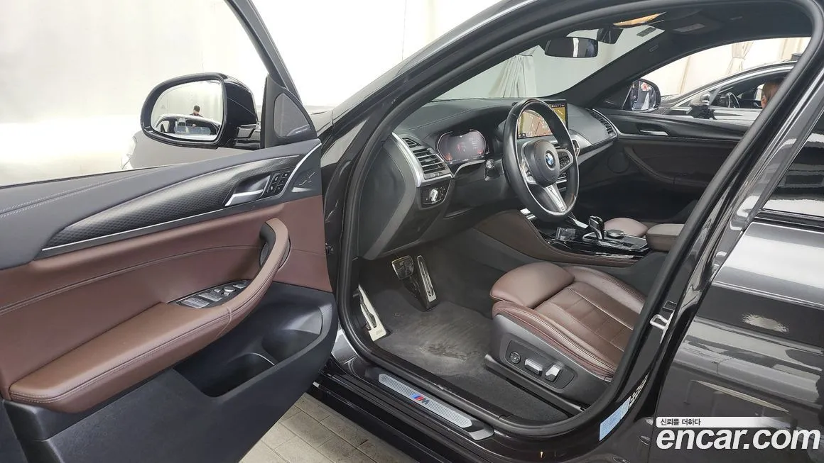 BMW X4 2023 из KR, фото 10
