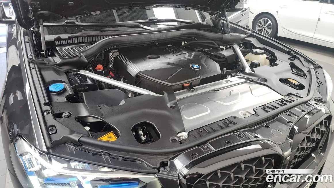 BMW X4 2023 из KR, фото 6